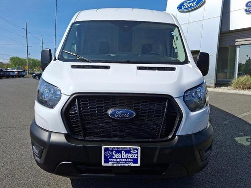 2023 Ford Transit-250