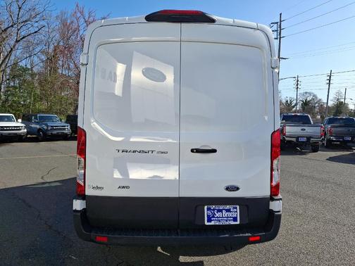 2023 Ford Transit-250