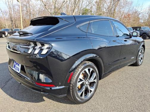 2021 Ford Mustang Mach-E Premium