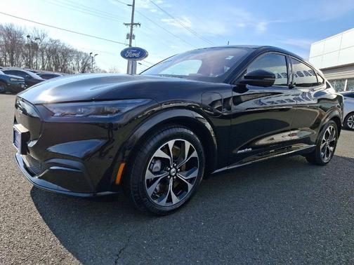 2021 Ford Mustang Mach-E Premium