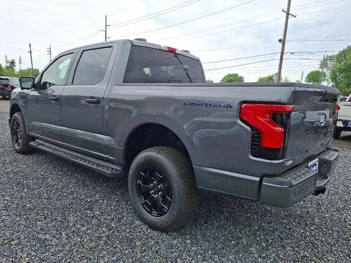 2025 Ford F-150 Lightning XLT