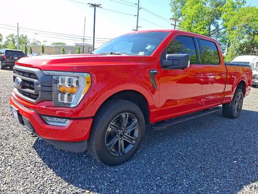 Race Red 2023 Ford F-150 XLT
