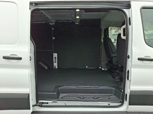 2025 Ford Transit-250