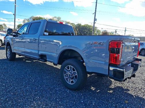 2026 Ford F-350 Lariat Super Duty
