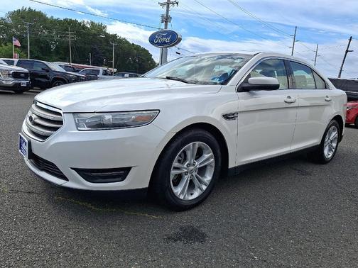 2013 Ford Taurus SEL