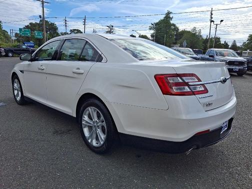 2013 Ford Taurus SEL