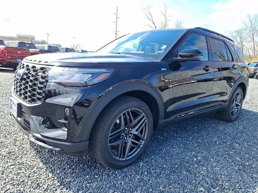 Agate Black Metallic 2026 Ford Explorer ST-Line