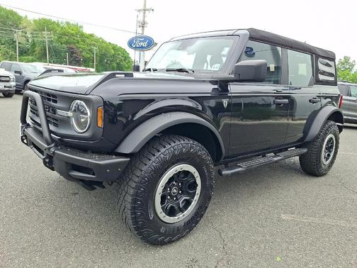 Shadow Black 2022 Ford Bronco BEST