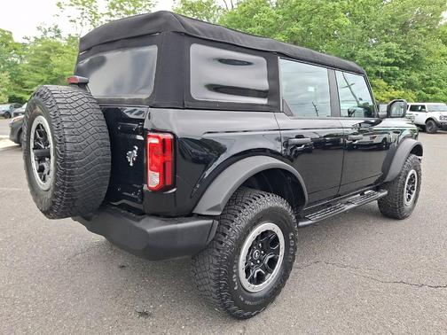 Shadow Black 2022 Ford Bronco BEST