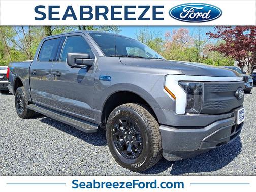 2025 Ford F-150 Lightning XLT