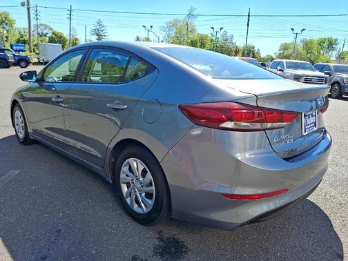 Galactic Gray 2018 Hyundai ELANTRA SE