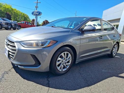 Galactic Gray 2018 Hyundai ELANTRA SE
