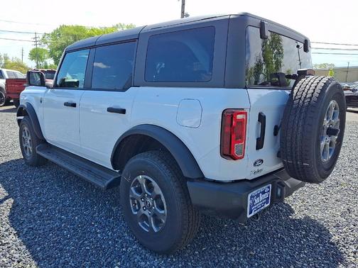 Oxford White Clearcoat 2026 Ford Bronco Big Bend