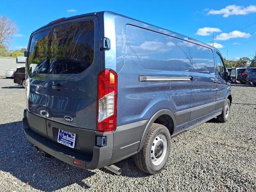 2025 Ford Transit-150
