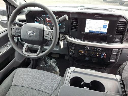 2025 Ford F-350 XLT