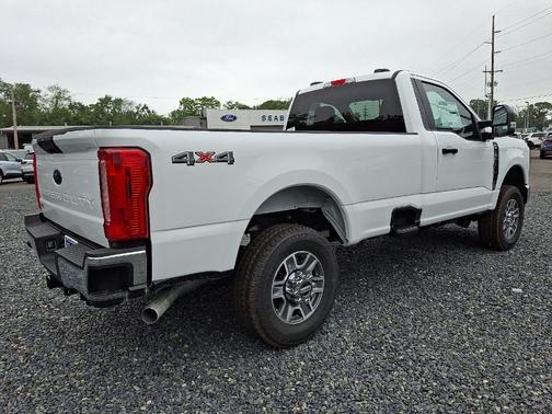 2025 Ford F-350 XLT