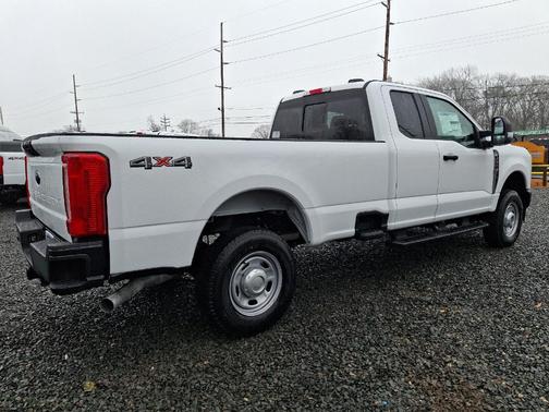 2025 Ford F-250 XL