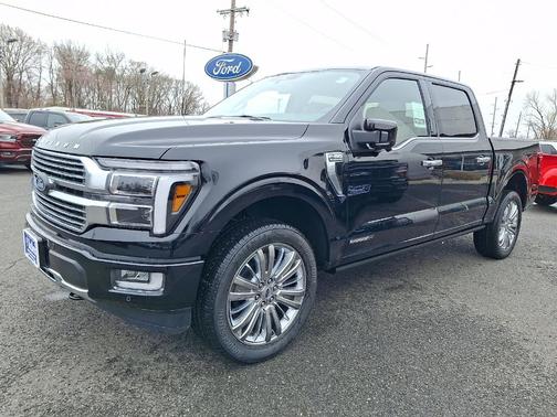 Agate Black Metallic 2026 Ford F-150 Platinum