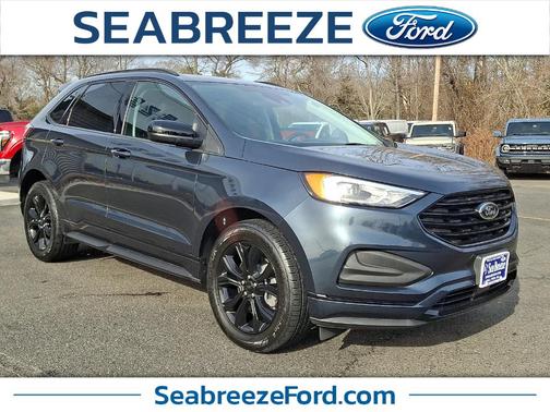 2022 Ford Edge SE