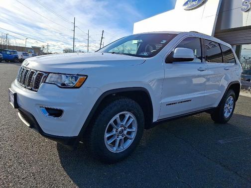 2019 Jeep Grand Cherokee Laredo