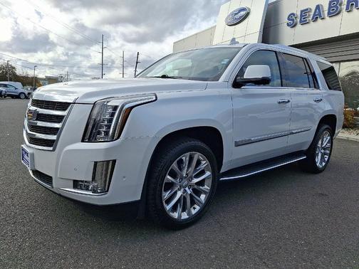 2020 Cadillac Escalade Luxury
