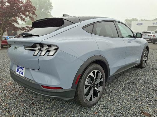 2025 Ford Mustang Mach-E Select