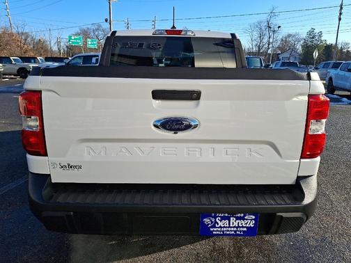 2023 Ford Maverick XL