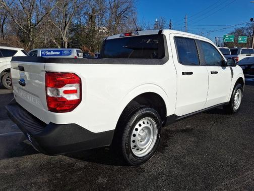 2023 Ford Maverick XL