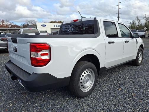 2025 Ford Maverick XL