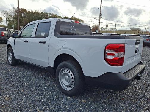 2025 Ford Maverick XL