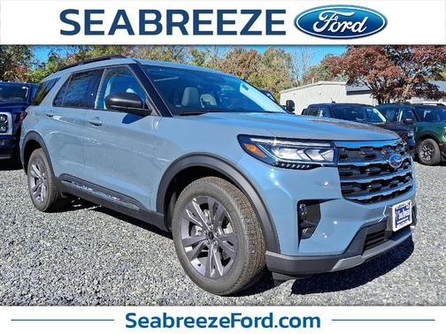 2025 Ford Explorer Active