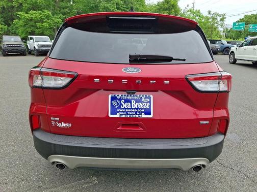 Rapid Red Metallic Tinted Clearcoat 2021 Ford Escape SE