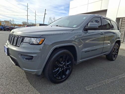 2019 Jeep Grand Cherokee Altitude