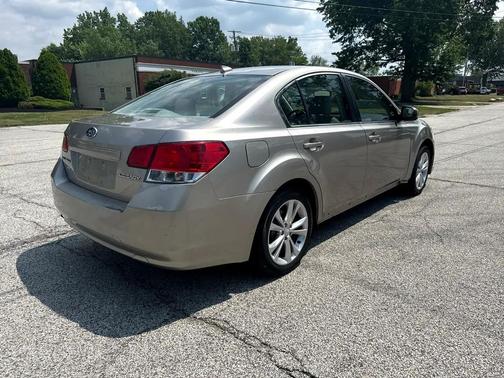 2014 Subaru Legacy Premium