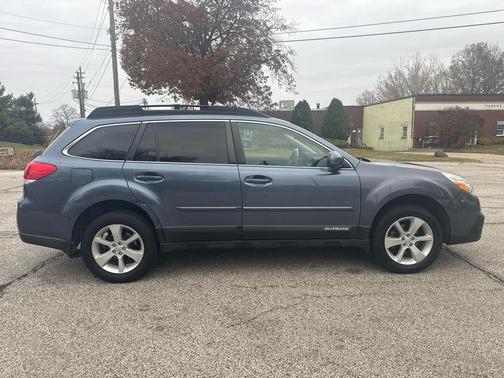 2013 Subaru Outback 2.5i Premium
