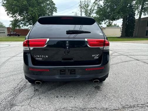 2013 Lincoln MKX Base