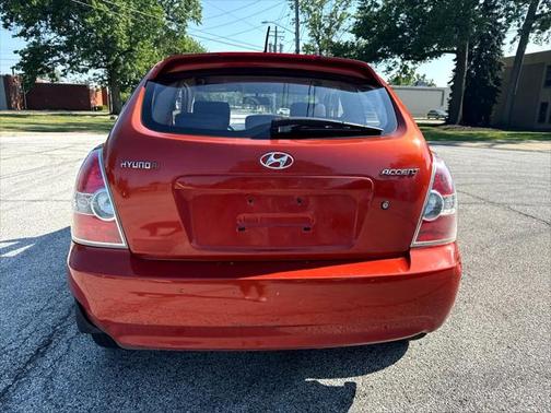 2010 Hyundai Accent Blue