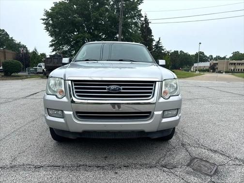 2010 Ford Explorer Limited