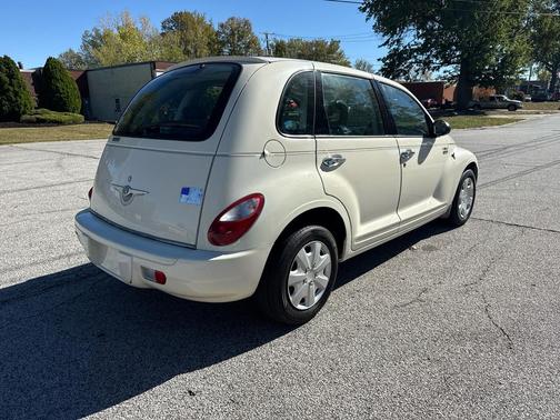 2006 Chrysler PT Cruiser Base