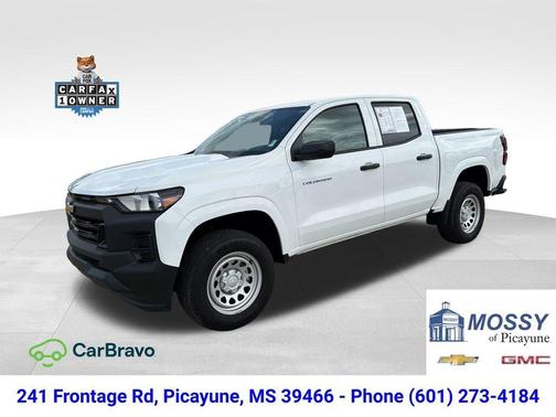 White 2024 Chevrolet Colorado WT