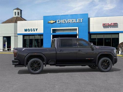 2025 GMC Sierra 2500 AT4