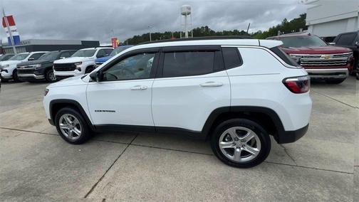 2023 Jeep Compass Latitude
