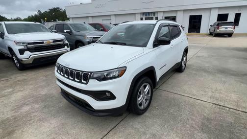 2023 Jeep Compass Latitude