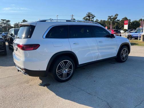 2024 Mercedes-Benz GLS 450 4MATIC