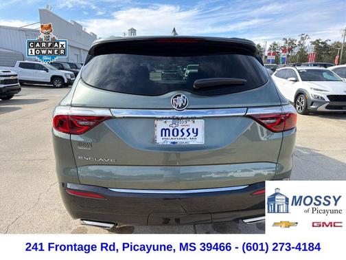 2023 Buick Enclave Essence