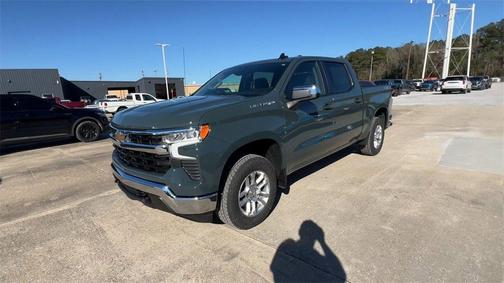 2025 Chevrolet Silverado 1500 LT