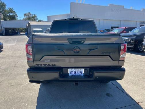 2022 Nissan Titan PRO-4X