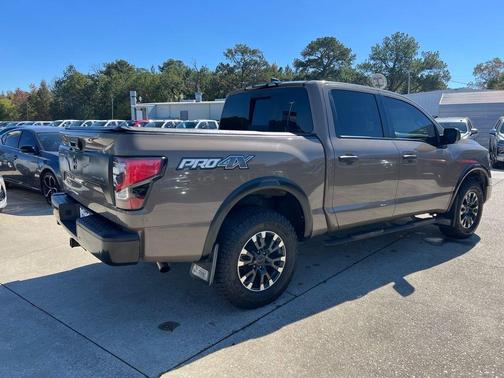 2022 Nissan Titan PRO-4X