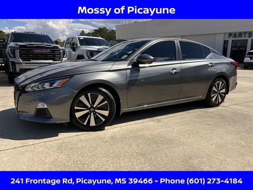 2021 Nissan Altima 2.5 SV