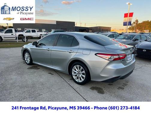 2018 Toyota Camry LE
